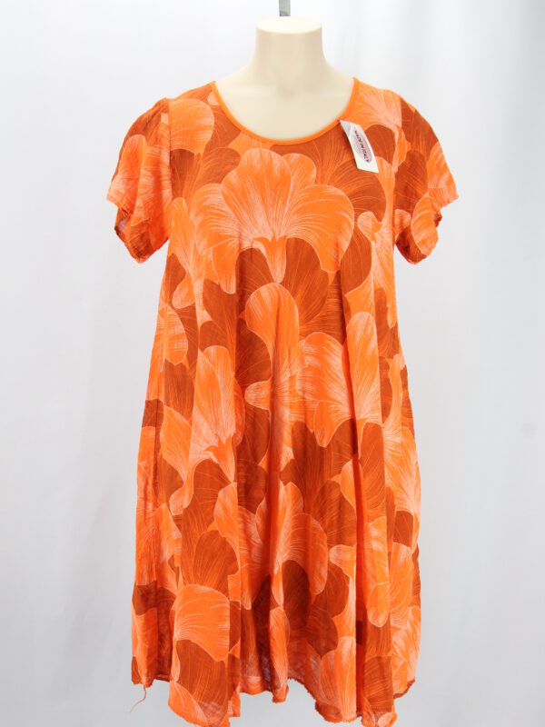 robe de femme orange a motif