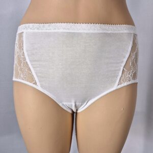 culotte dentelle de coté